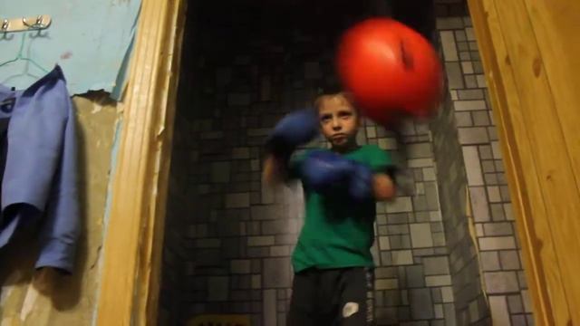 Никитос и груша))) смотреть онлайн