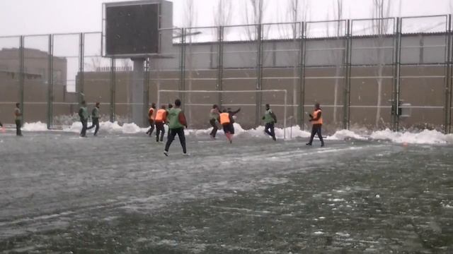 FC MIKA Yerevan | The first training in 2015 смотреть онлайн