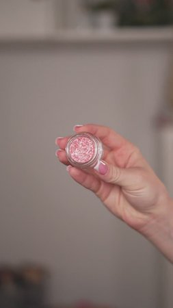 Тени-пигмент Vivienne Sabo из новой лимитки