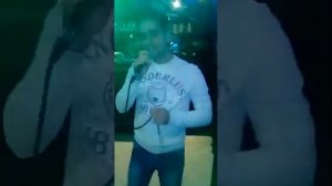 Виктор Сиднев **Лишь прохожий**(сл. и муз. Аркадия Кобякова)