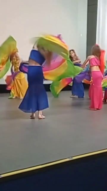 Восточные танцы. Алина с девочками в Кстово на итоговом выступлении! 🙂 смотреть онлайн