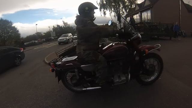 Papa rock trikers day, Mole HD and Mrs Mole arriving on their Ural Russian steed. смотреть онлайн