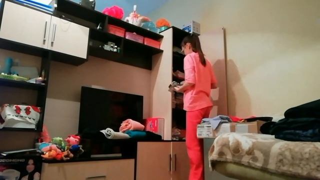 МОЙ ДЕНЬ НА КАРАНТИНЕ | ЧЕМ ПИТАЮСЬ? | КАК ЗАНИМАЮСЬ? | Elmira Munipova смотреть онлайн