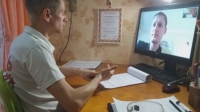 Проявление эмоций и проживание чувств на доске с гвоздями во время гвоздестояния. Гвоздетерапия