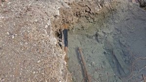 Месяц не могут починить трубу в Агое. #Позорище