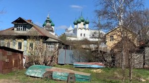 Прогулка от Кремля к озеру Неро по валам . Ростов Великий