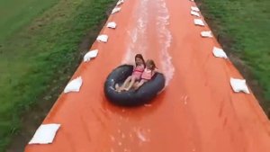Водные горки! Приколы! Веселые прыжки в воду!