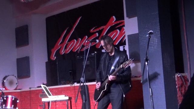 21 апреля состоялся концерт Саши Самойленко в Самаре  Houston Bar!