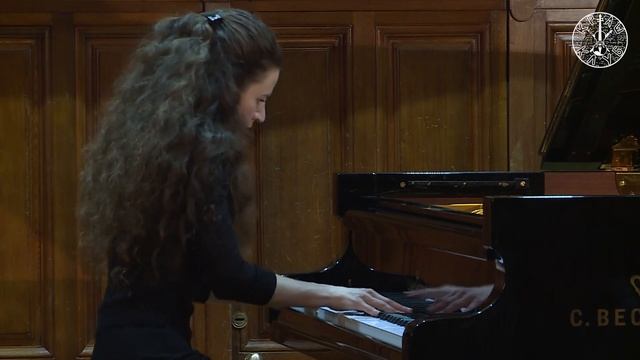 София Губайдулина, "Чакона" для фортепиано соло (1962) смотреть онлайн