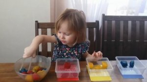 Залипалка для ребенка из льда | Игра на развитие цветового восприятия | Игра из подручных материало