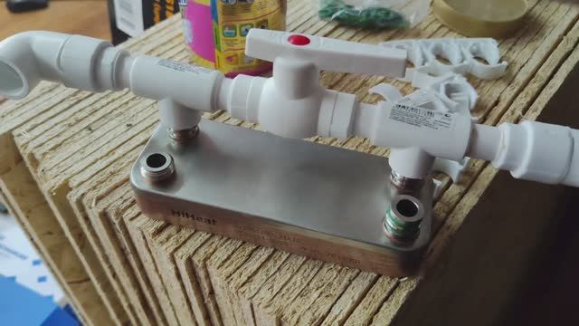 Дождались, в кране мастерской тёплая вода! смотреть онлайн