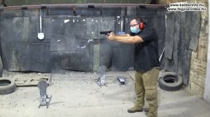 BLOW C75 9 mm PAK (17+1) gázpisztoly