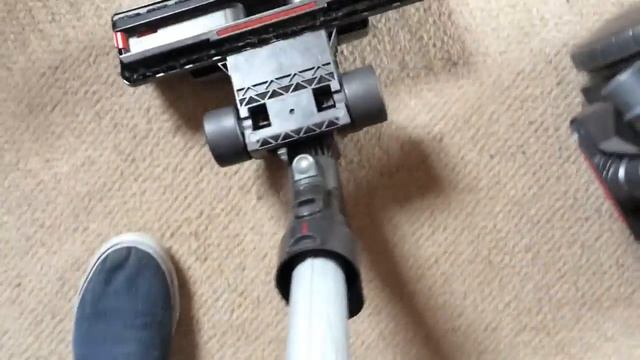 Dyson DC20 Allergy смотреть онлайн