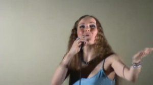 Вера Полетаева Над Москвою моросит дождь