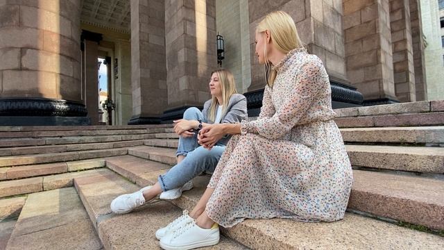 УЛЬЯНА ЕЛИЗАРОВА & АННА КИРИЛЛОВА