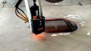 Машина для вырезки отверстий и вварки горловин в обечайках - МСМ