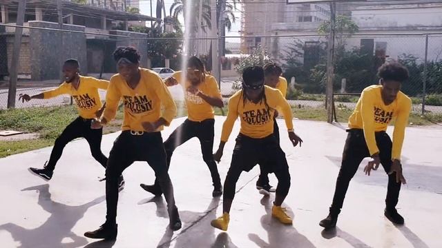 Xqlusiv Dancers ( Top Jamaican Dancehall  Group)
