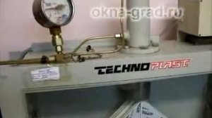 oknagost.ru   испытание    прочности уголов пвх окна.mpg