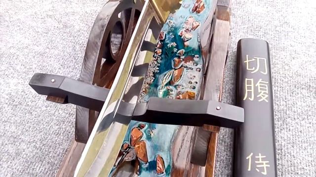 ТАНТО с подставкой смотреть онлайн