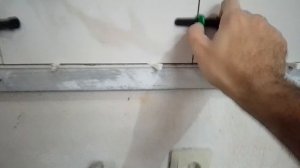 Укладка плитки с свп. Как без опыта выставить первый ряд?