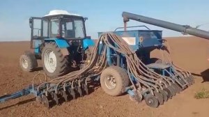 загрузчик сеялок на базе 2птс4 сеялка Быстрица