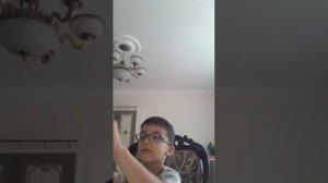 Как сделать из Лего подзорную трубу и резинка стрел , показывает Умар