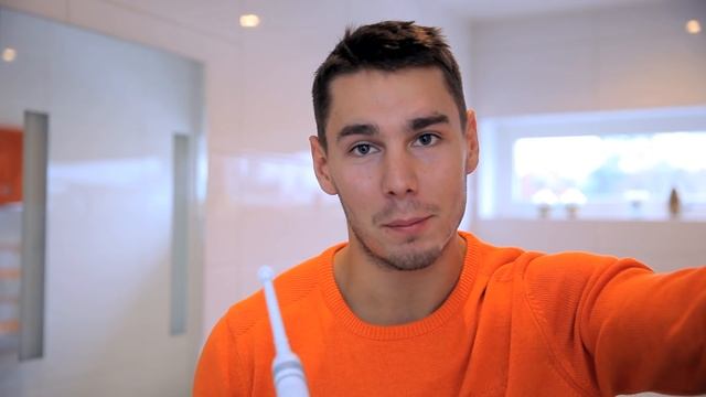 Oral B SmartSeries смотреть онлайн