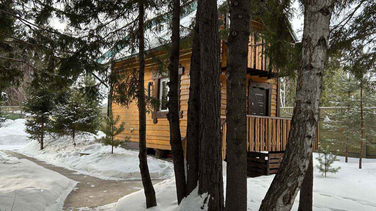 Сдам посуточно самый лучший коттедж в городе Красноярске.