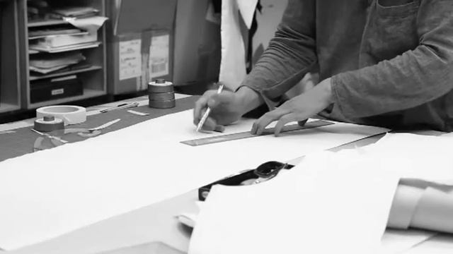 10 дизайнеров Синдиката Высокой Моды смотреть онлайн