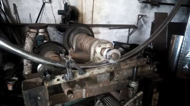 Трубогиб самодельный. Завиваю трубу в спираль.Homemade Bending Machine. #diy #самоделкисвоимируками