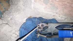 демонтаж полотенчика и заглушка двух труб #сваркатруб #сантимшва #welder #сварка