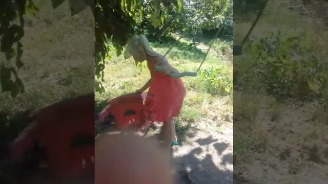 Конец отпуска. Влог с Викой Деченко! смотреть онлайн