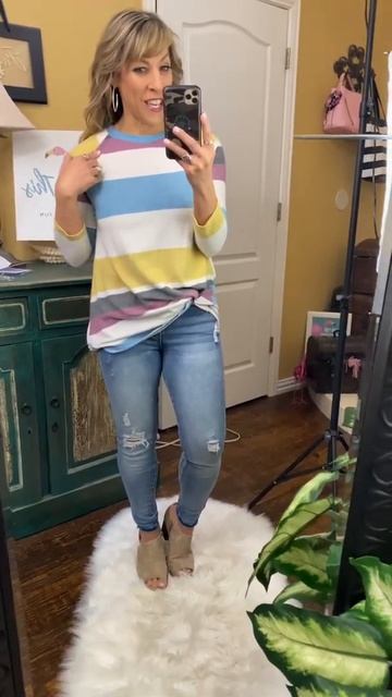 Love Me Right Brushed Terry Multi Stripe Round Neck 3/4 Sleeve Top, Teal & Magenta смотреть онлайн