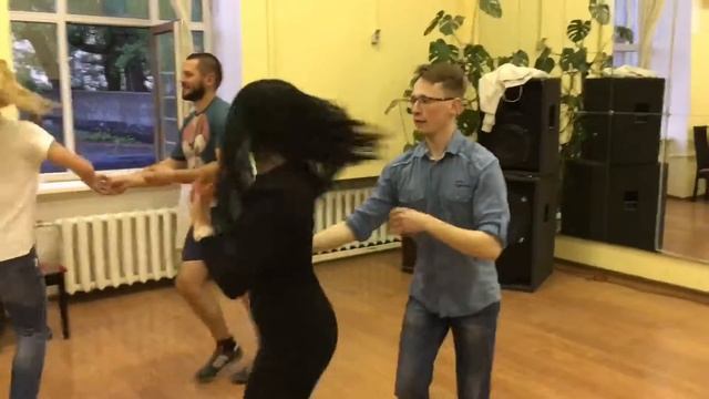 Сальса Клуб Львів - час для Сальси смотреть онлайн