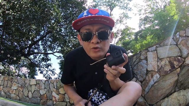 VLOGGING CAMERA REMOTE CONTROL for GoPro 8/9/10 and Smart Phones смотреть онлайн