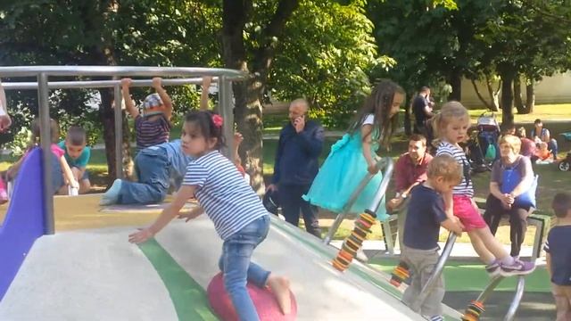 Площадка "Маргаритка" в квартал "Гео Милев" смотреть онлайн