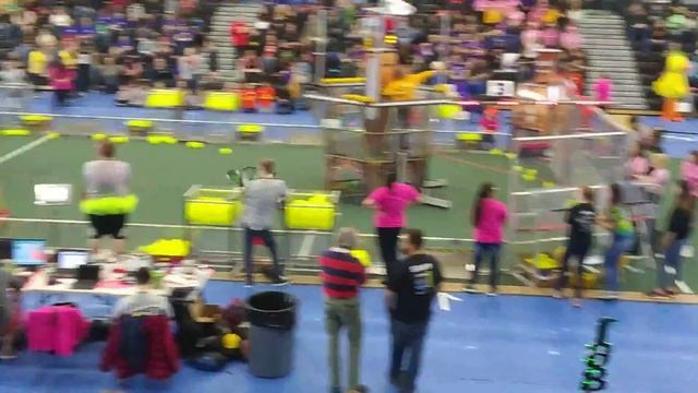 FRC Team 494 - Boomfield Girls Competition Q7 смотреть онлайн