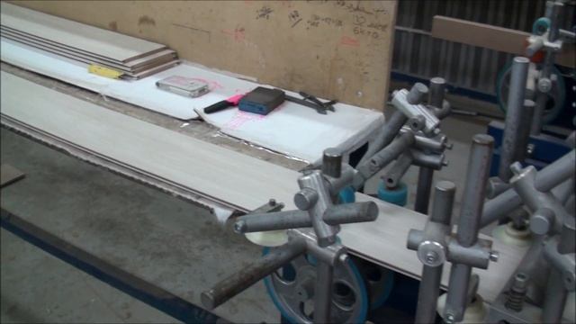 Линия окутывания погонажа masterPROFF (станок ламинации, линия каширования) смотреть онлайн