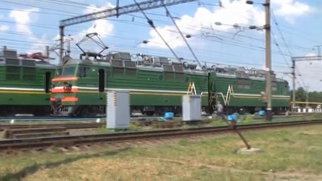 ВЛ80С-624 резервом, ст. Барановичи-Центральные смотреть онлайн