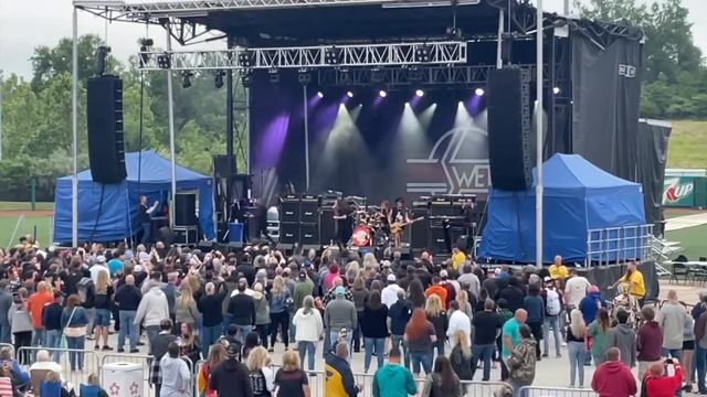 The Sweet - Ballroom Blitz (5/27/22) смотреть онлайн