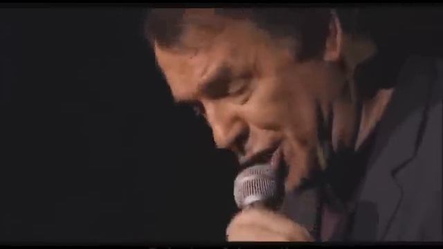 18. Salvatore Adamo - Vous Permttez Monsieur - Un Soir Au Zanzibar, смотреть онлайн