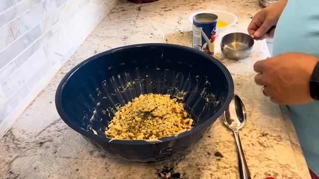 Chicken Dressing Casserole смотреть онлайн