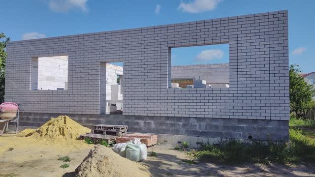 Строю жилой дом... смотреть онлайн