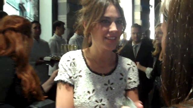 Alexa Chung At The Chanel Fashion Week Party In NYC смотреть онлайн