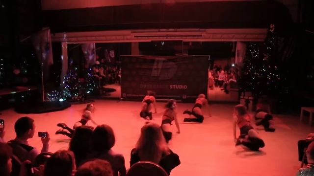 Strip 2 уровень  Hypnotic  Отчетный концерт Duos Dance 24 декабря 2016 г.