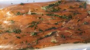 Бутерброды с форелью и творожным сыром крем чиз