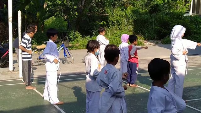 #rikouandfaris First step to KARATE-DO | Langkah awal menjadi KARATE-DO смотреть онлайн