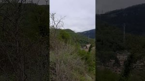 Вид на форелевое хозяйство Адлерского района с высоты птичьего полета из поселка Казачий брод.