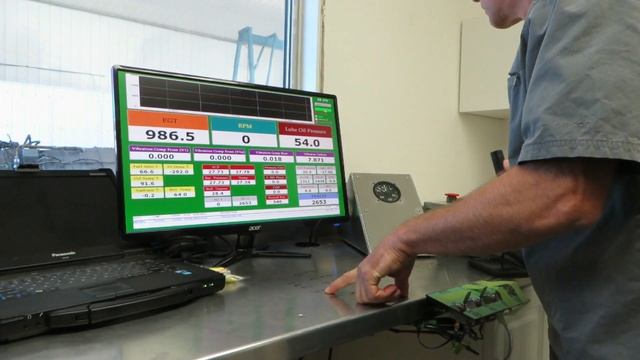 Turbofan Engine for L39 Albatross test run смотреть онлайн