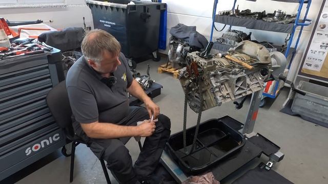 M156 AMG V8 will einfach nicht ruhig werden - Ursache gefunden! смотреть онлайн